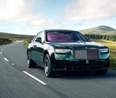 Rolls-Royce Ghost Black Badge Tourist Trophy độc bản