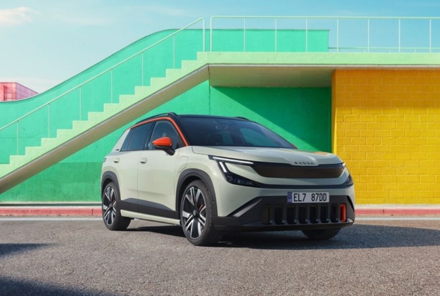 Geely-Okavango-SUV-7-Cho-Dang-Gom-Gia-Hon-700-Trieu