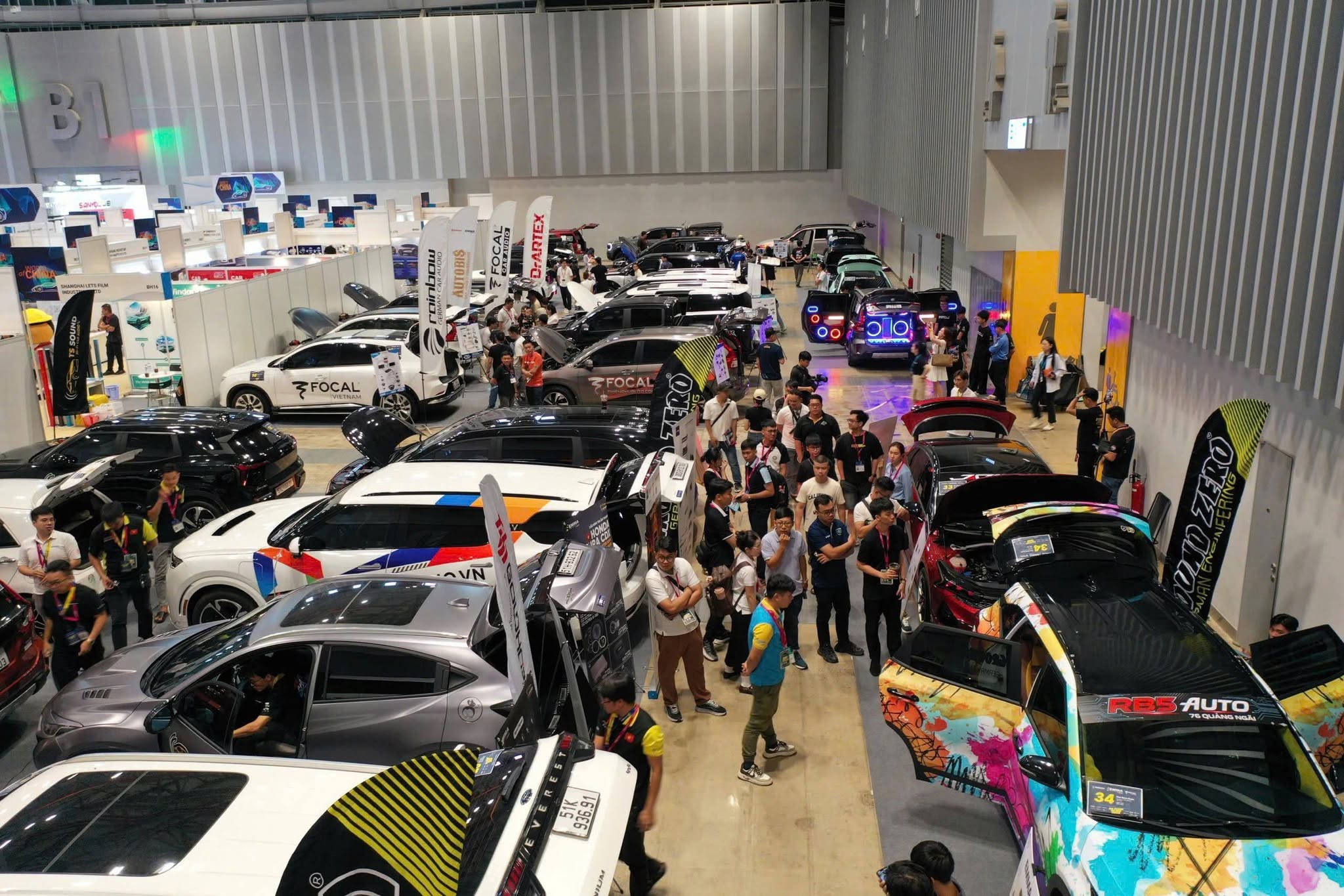 dau-truong-dang-cap-quoc-te-emma-2026-anhem-autowork-dai-thang-voi-cu-dup-cup-vang-danh-gia