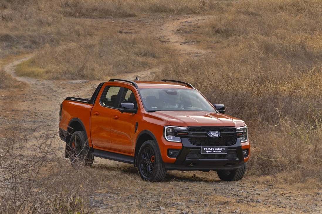 smart-key-ford-ranger-de-no-tu-xa