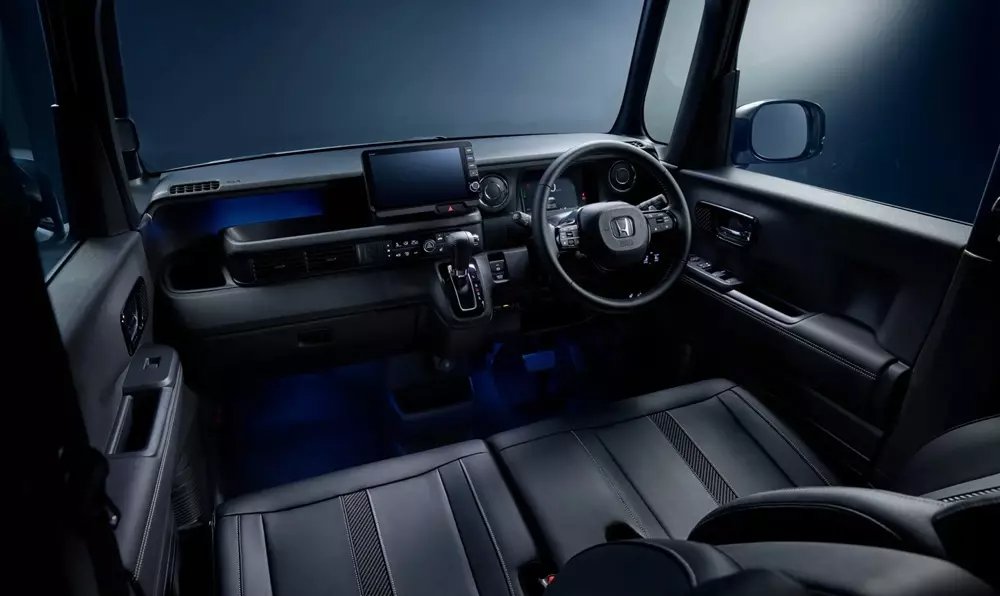 honda-n-box-nang-cap-vua-doanh-so-moi