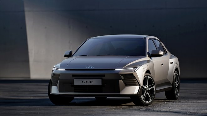 hyundai-elantra-the-he-moi-ra-mat