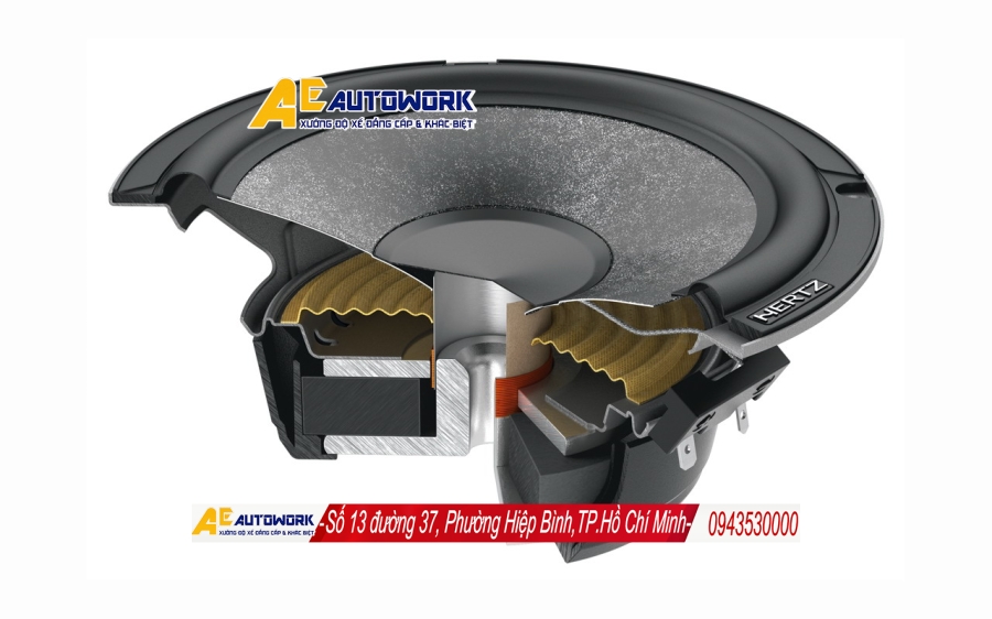 loa-canh-hertz-ck-165-xe-mazda-cx5