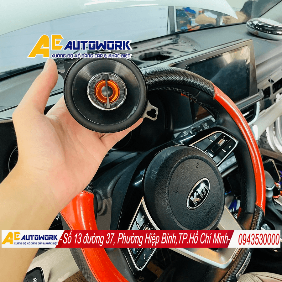 do-loa-mid-taplo-cho-xe-kia-seltos